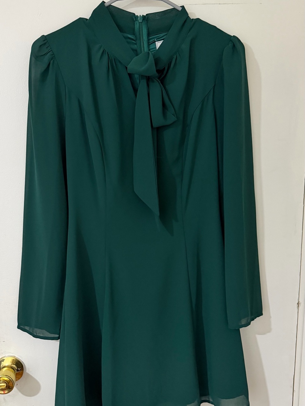 RIHOAS Deep Emerald Green Tie-Neck Long Sleeve Blouse